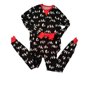 Wonderland Penguin Winter Pajamas - Men’s S